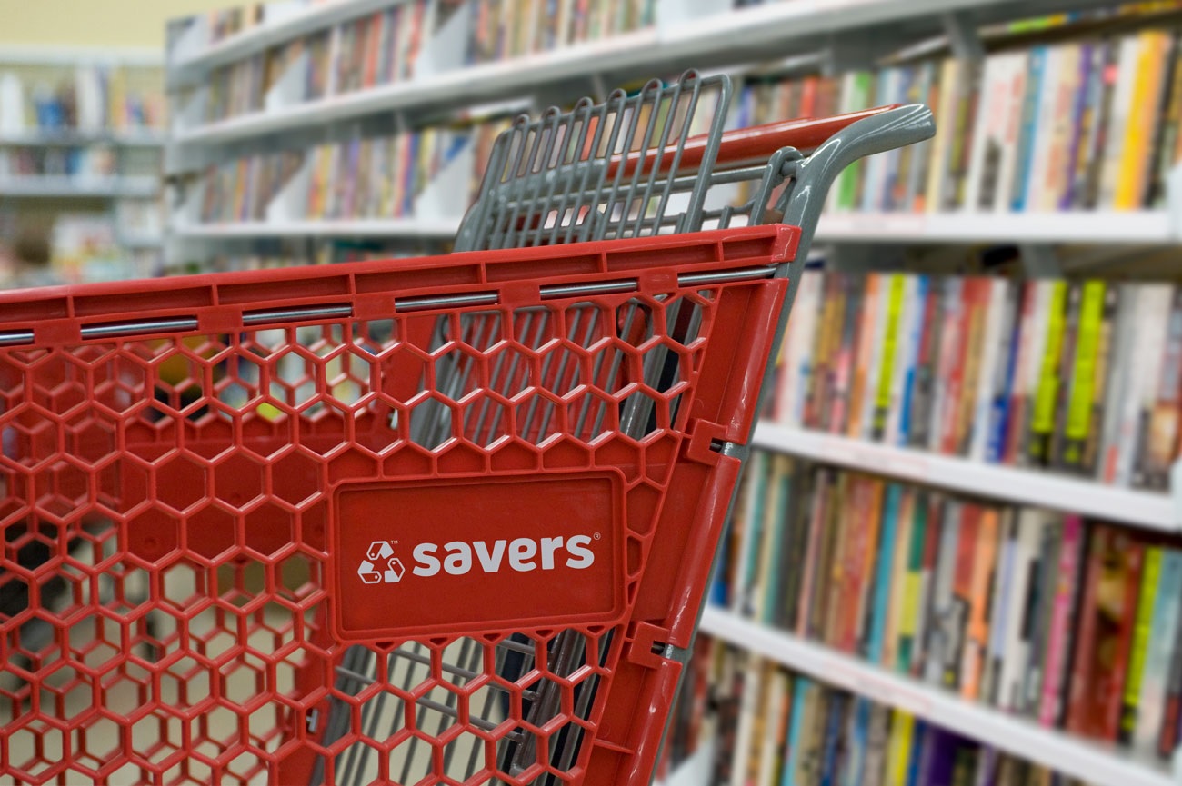 Updated Savers Hours (Regular, Weekend & Holiday Hours)